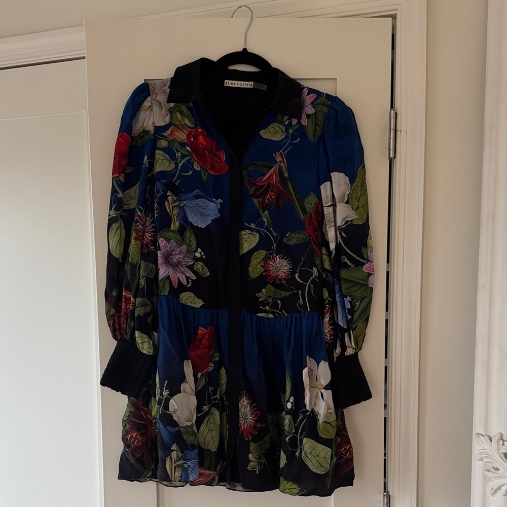 Alice + Olivia Vibrant Floral Blue Blouson Dress